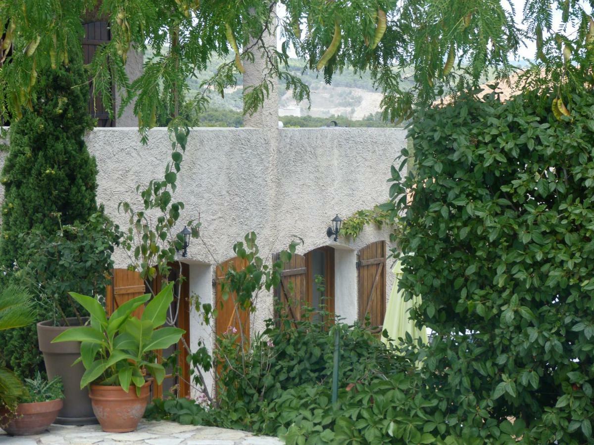 Chez Nous Cassis Bed & Breakfast Dış mekan fotoğraf